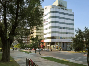 Plaza Suites Campana